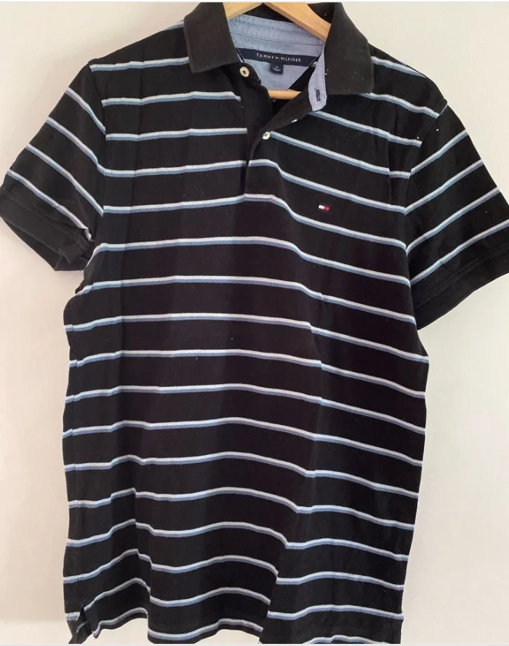 Remera Tommy Hilfiger · Talle M