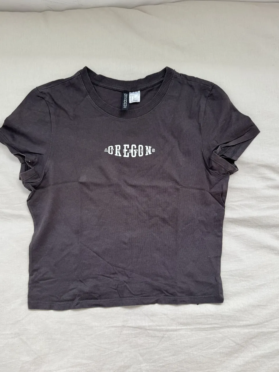 Remera Divided h&m · Talle M
