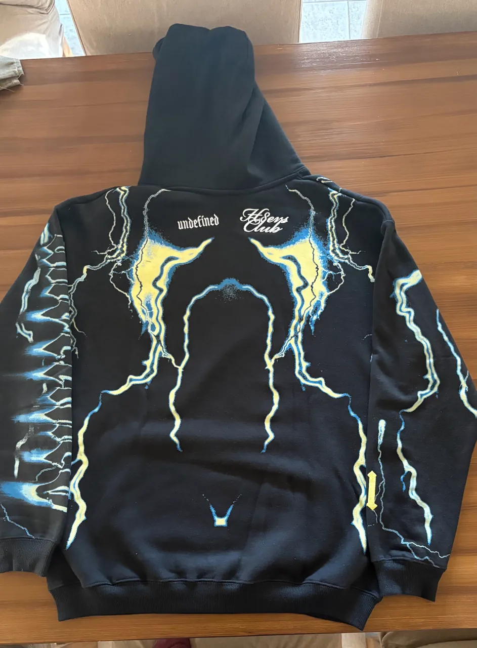 Campera Undefined - imagen 2
