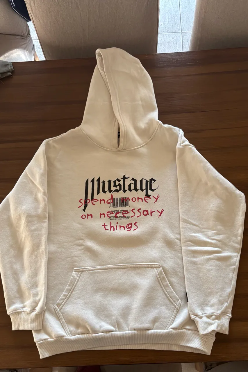 Mustaqe · Talle L