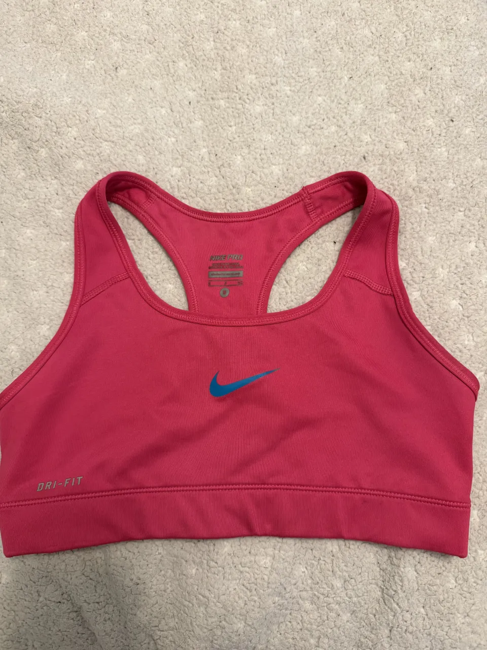 Nike · Talle S