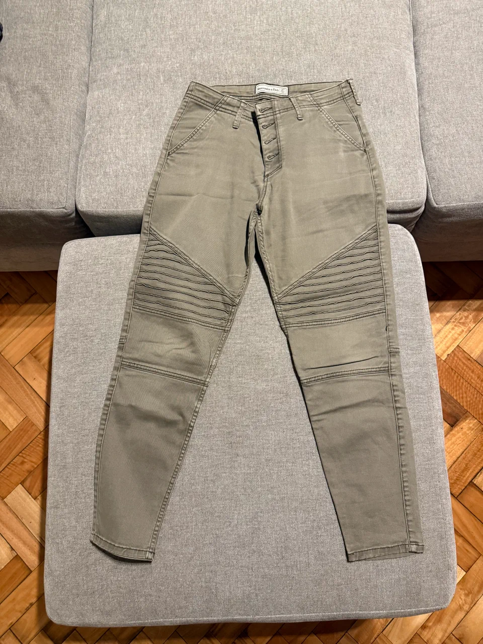 Abercrombie & Fitch · Talle US 27