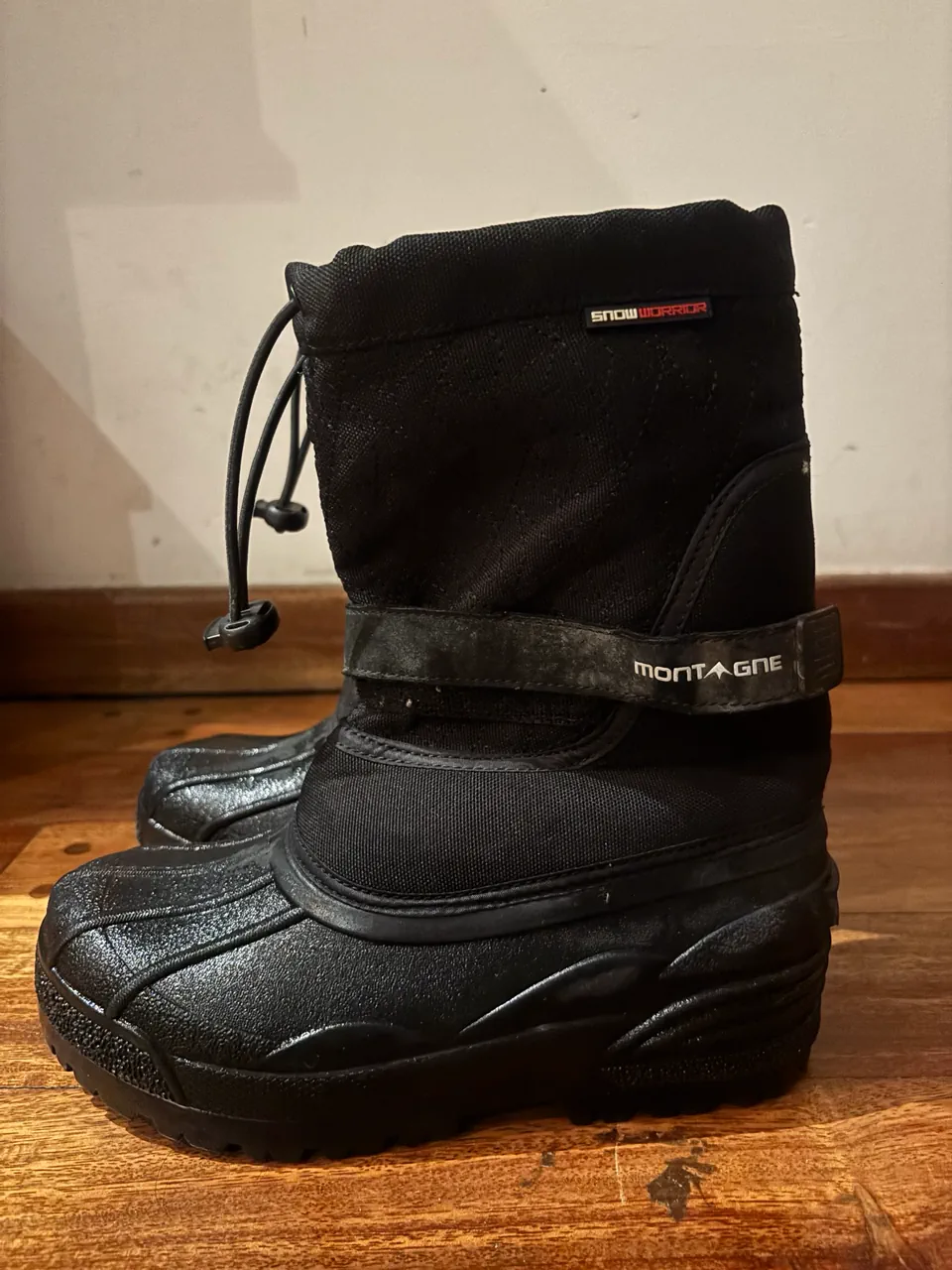 Botas Montagne · Talle AR 37