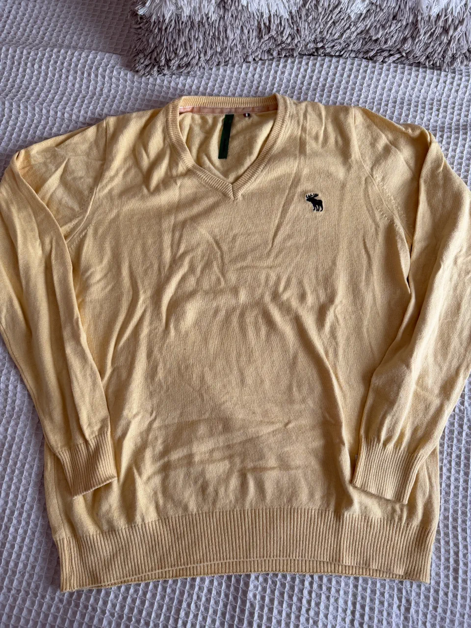 Abercrombie & Fitch · Talle L