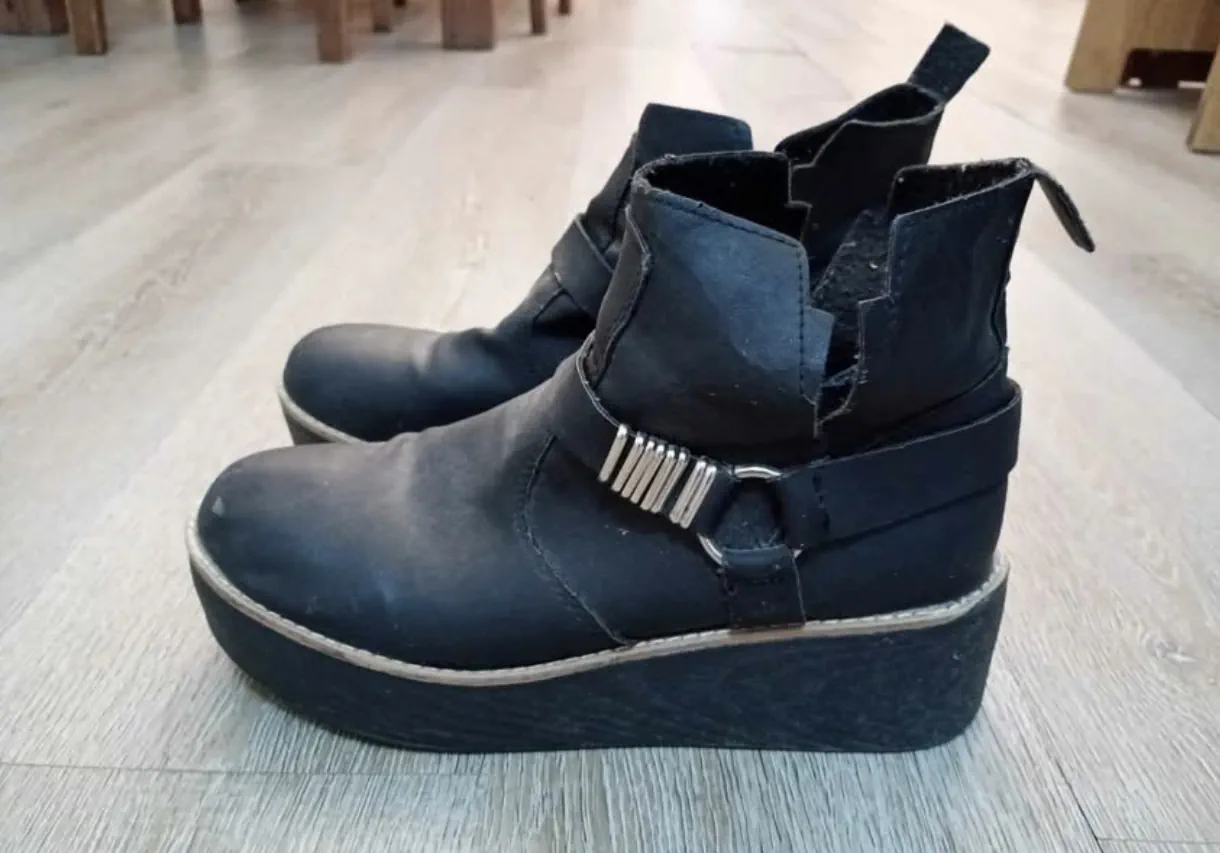 Botas Otra · Talle AR 38