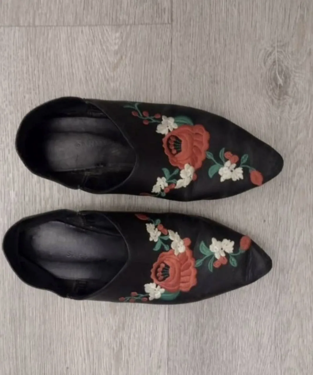Zuecos Sarkany - imagen 3