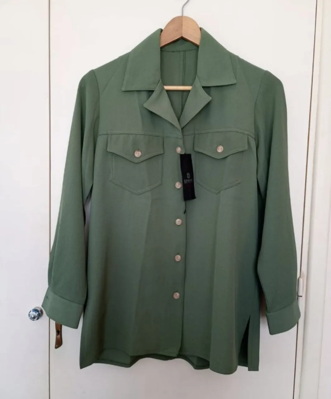 Camisa Otra · Talle L