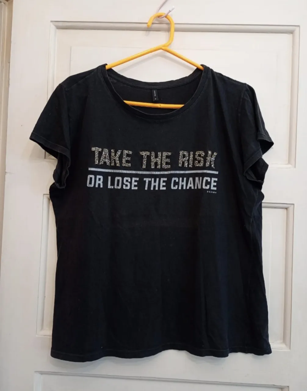 Remera Ossira · Talle M