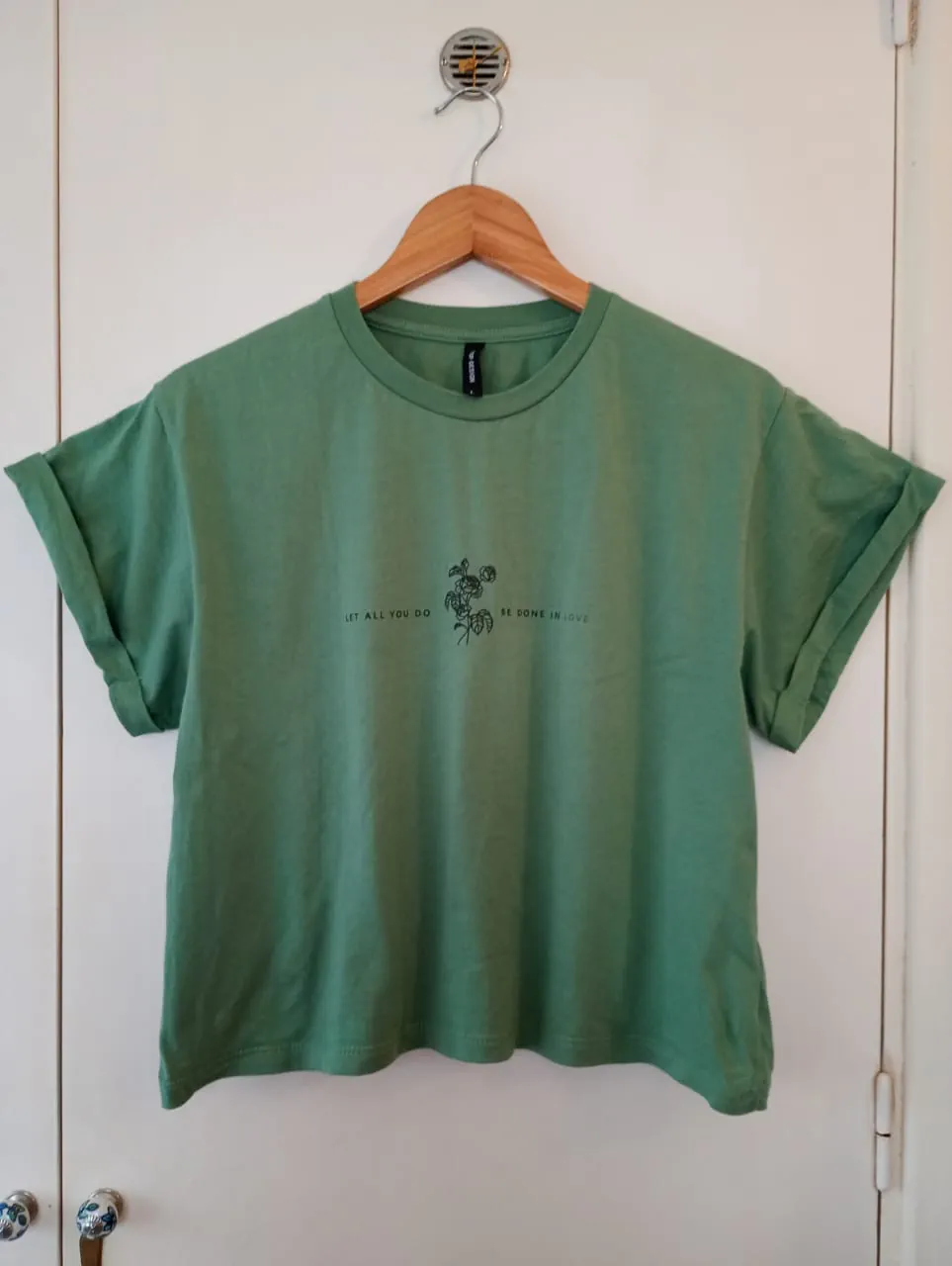 Remera TOP DESIGN · Talle L
