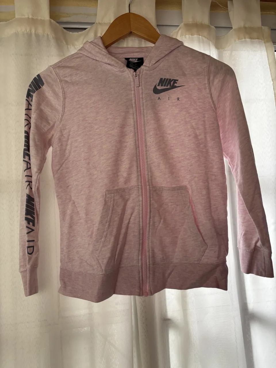 Buzo Nike · Talle 14 años / 164 cm