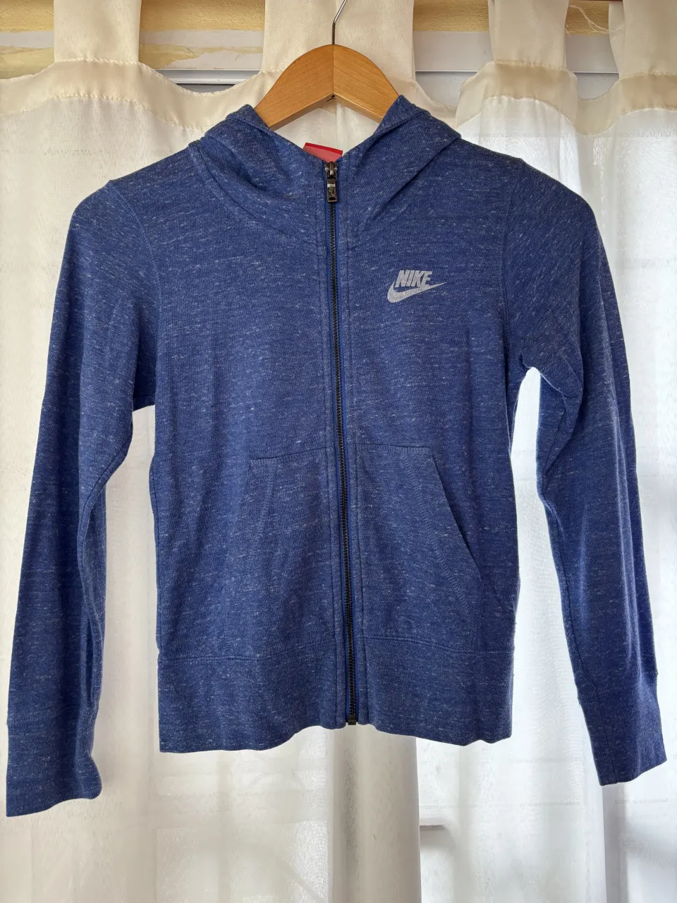 Buzo Nike · Talle 12 años / 152 cm