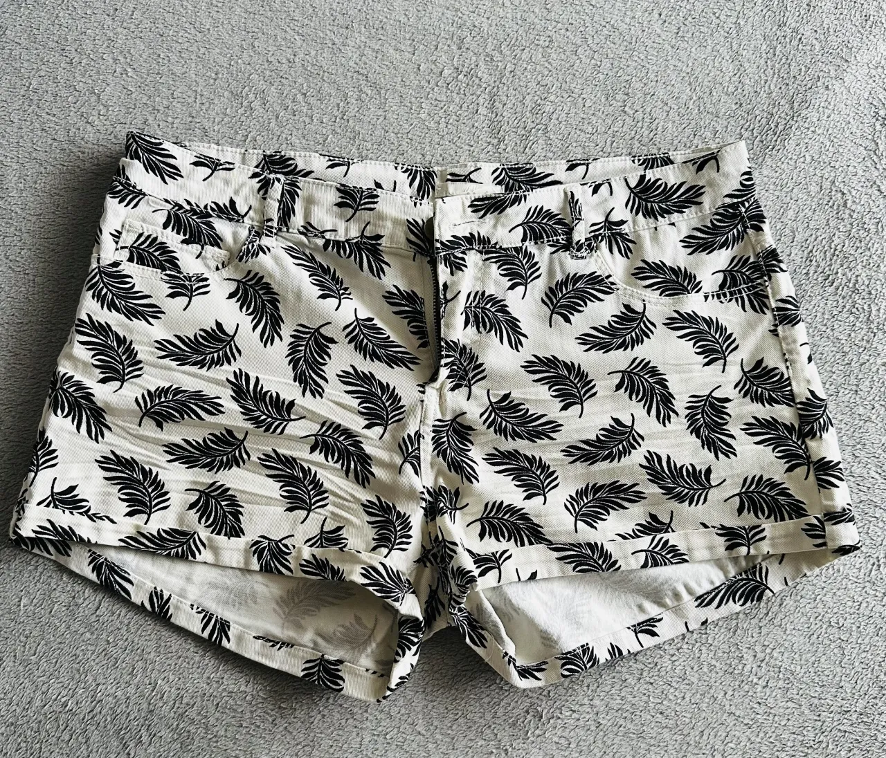 Short H&M - imagen 1