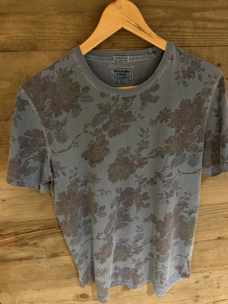 Remera Abercrombie & Fitch · Talle S