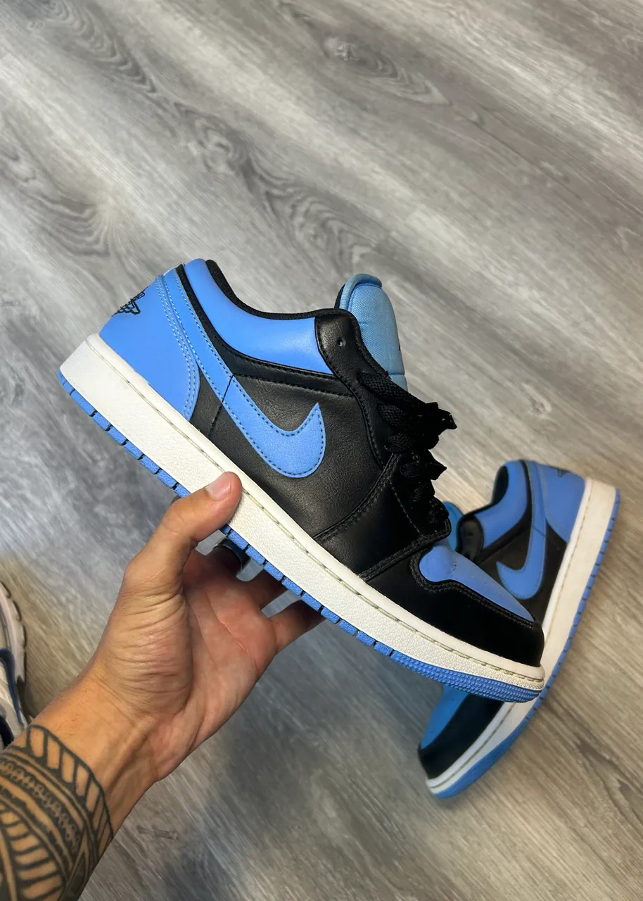 Nike · Talle US 9.5