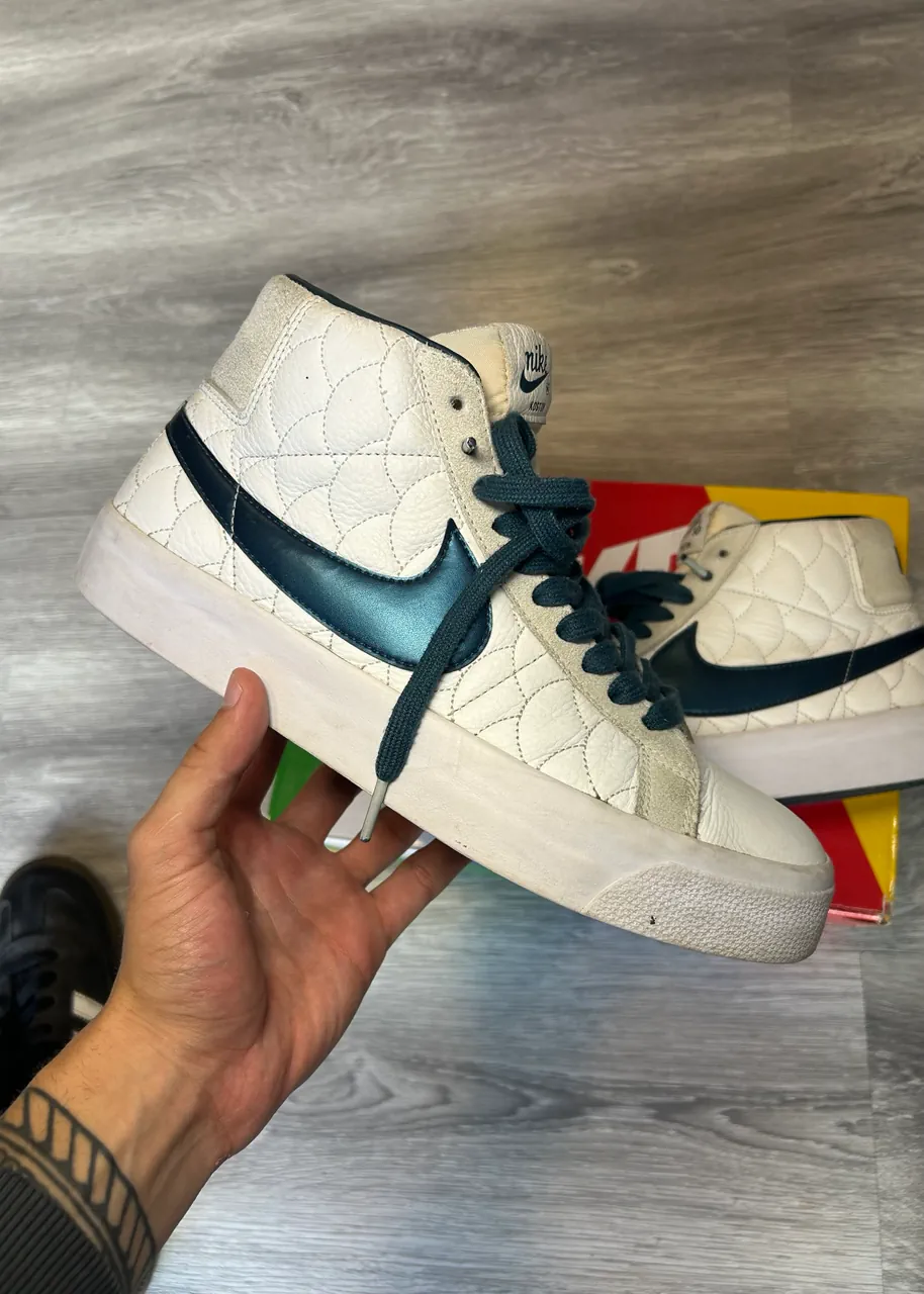 Nike · Talle US 9.5