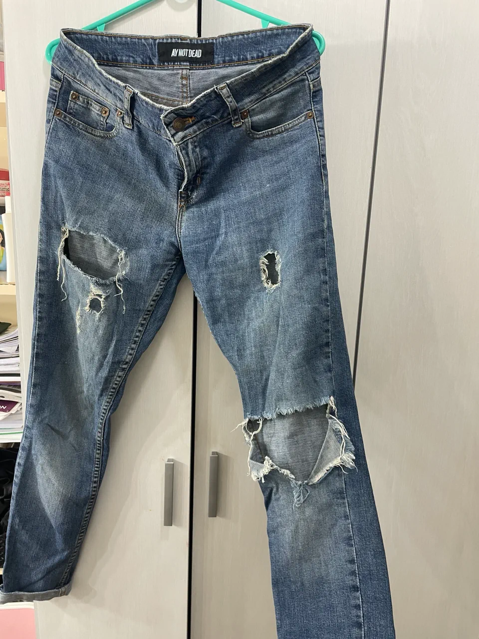 Jean Ay Not Dead · Talle S
