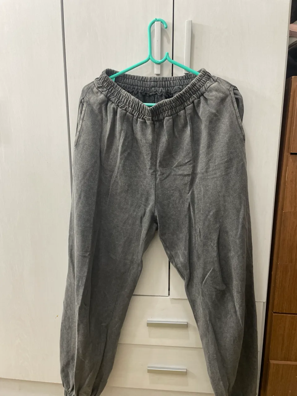 Pantalón Shein · Talle M