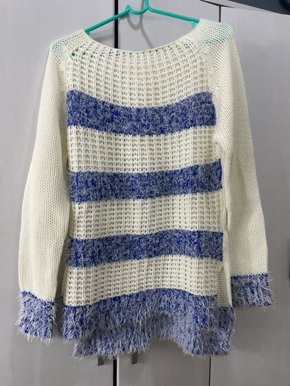 Sweater Embrujo · Talle M