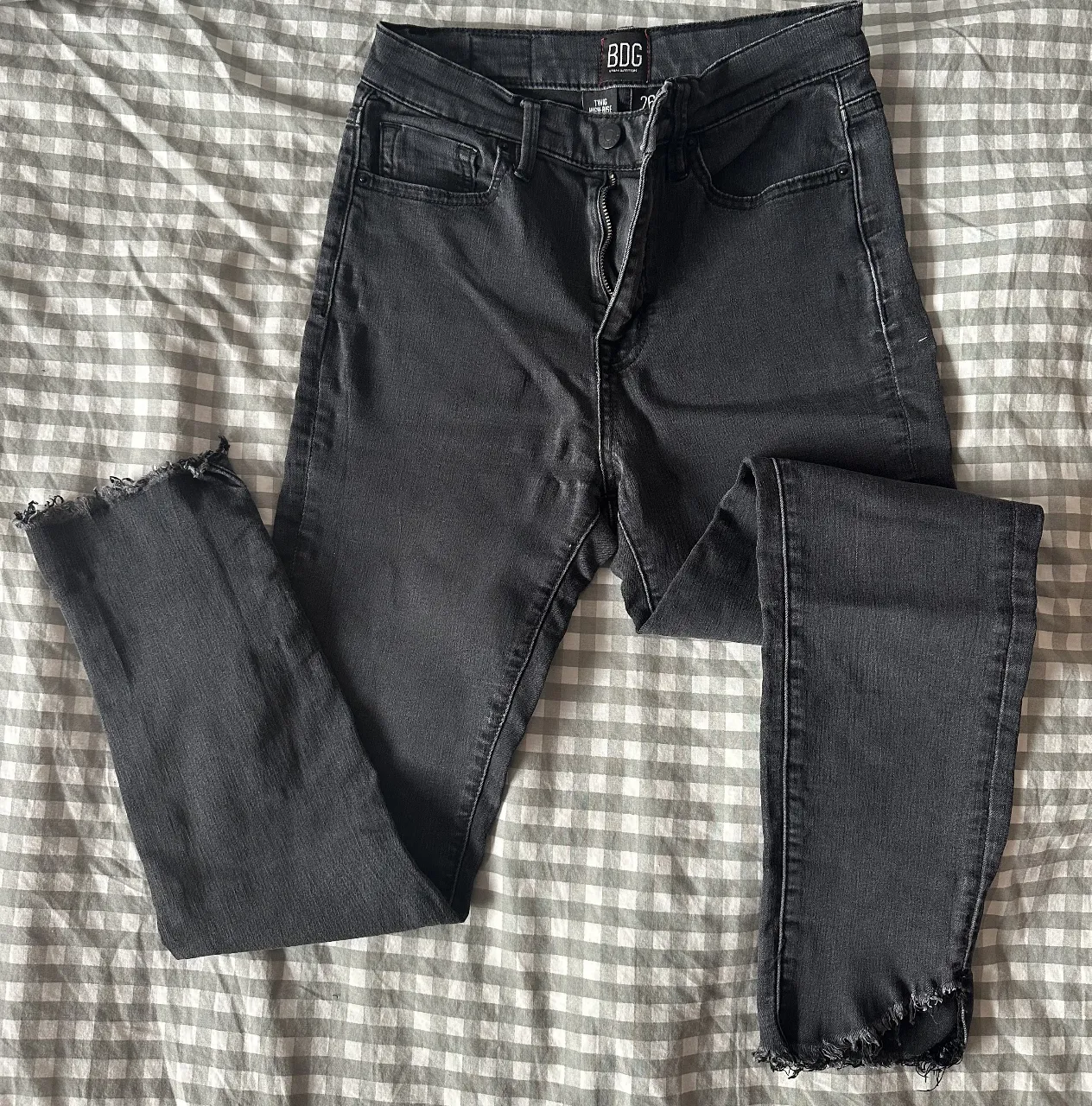 Urban Outfitters · Talle US 26