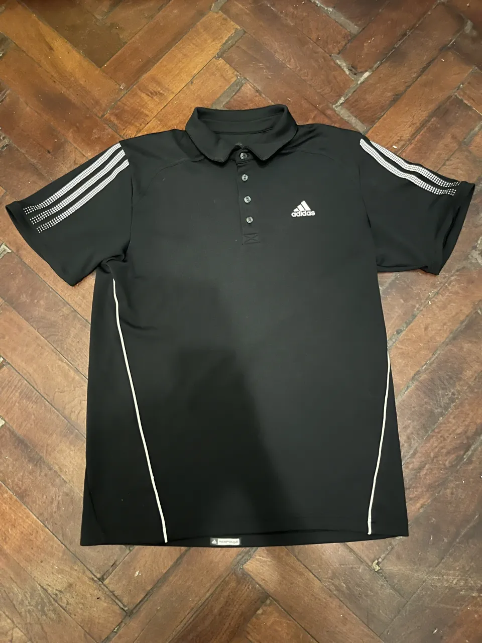 adidas · Talle M
