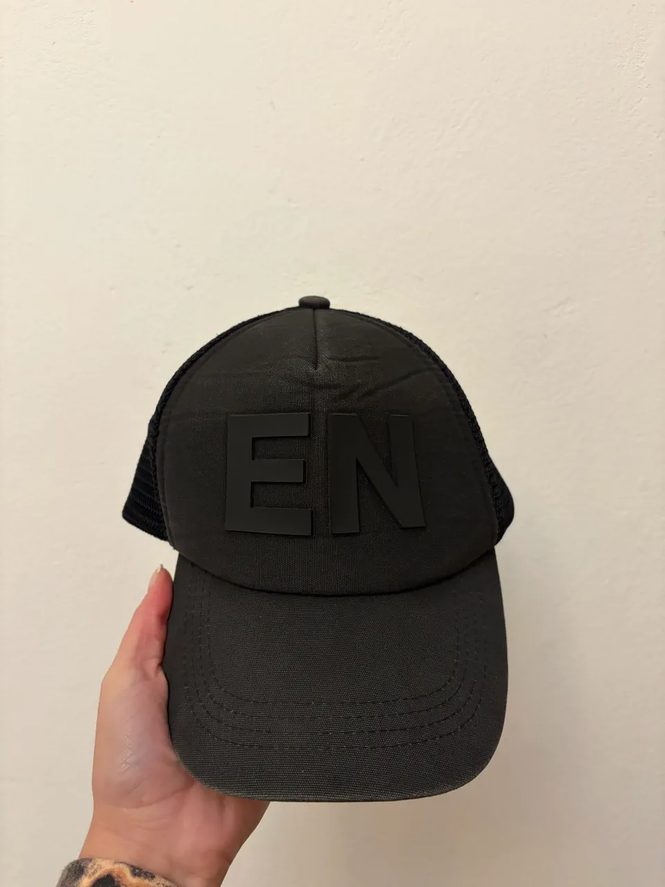 Etiqueta Negra