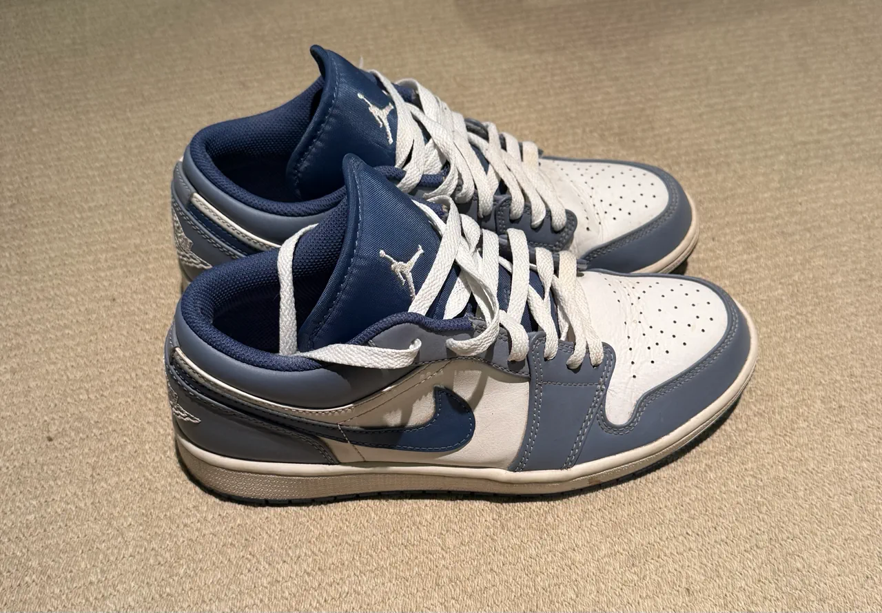 Nike · Talle US 8.5