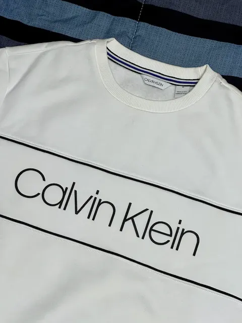 Calvin Klein · Talle M