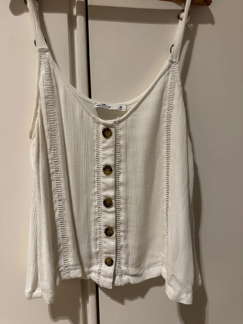 Hollister · Talle M