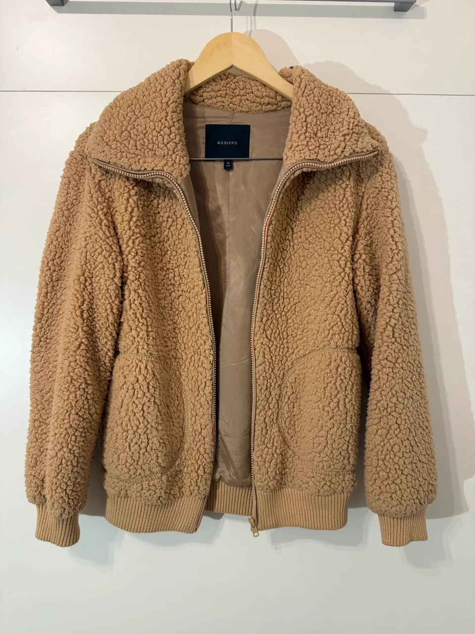 Campera Kosiuko - imagen 1