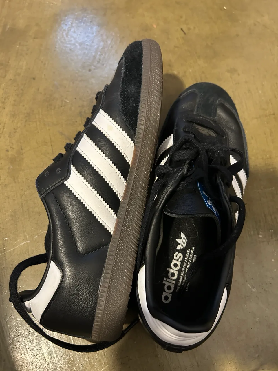 Zapatillas adidas - imagen 1