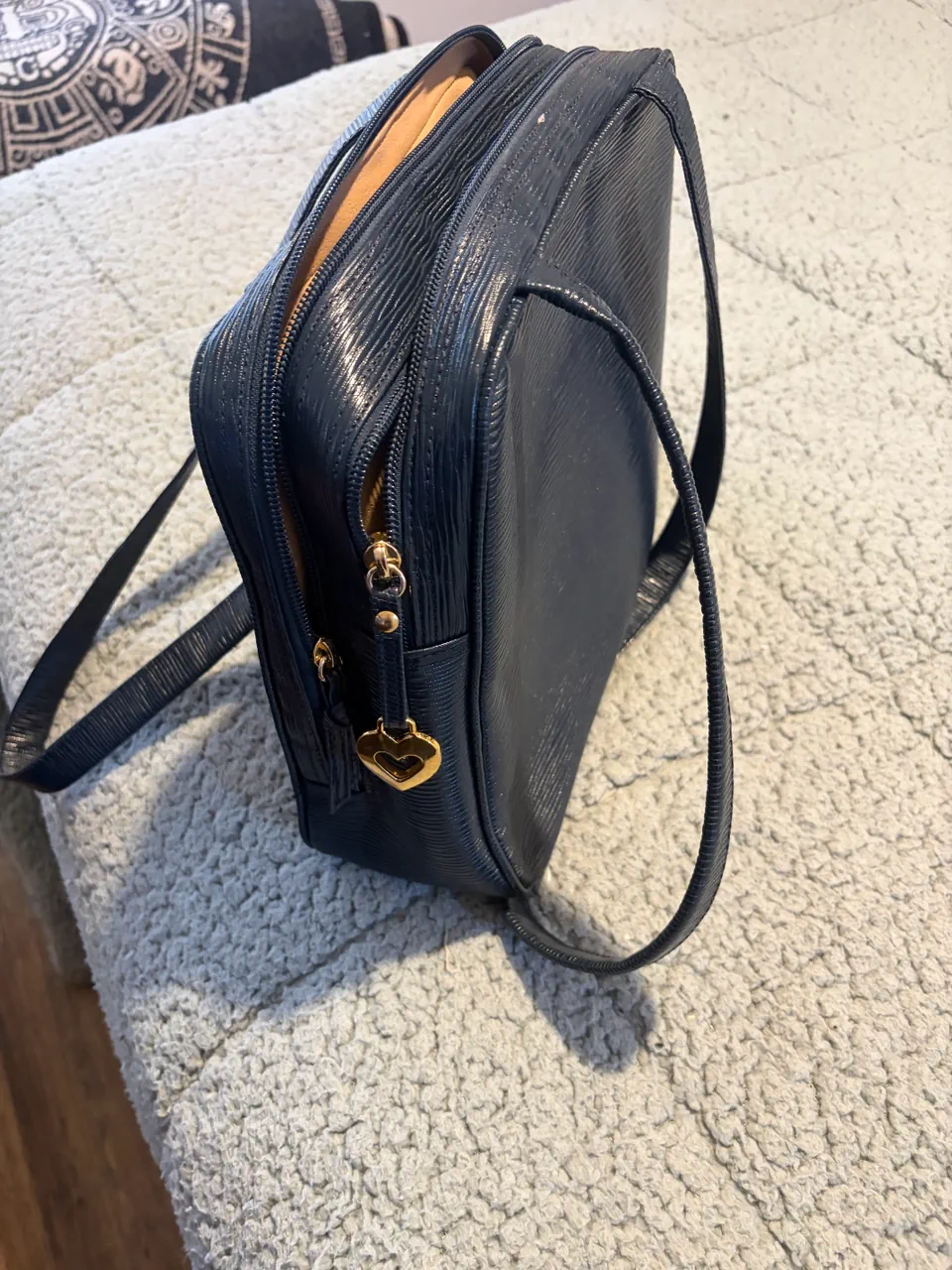 Cartera La cueva - imagen 1