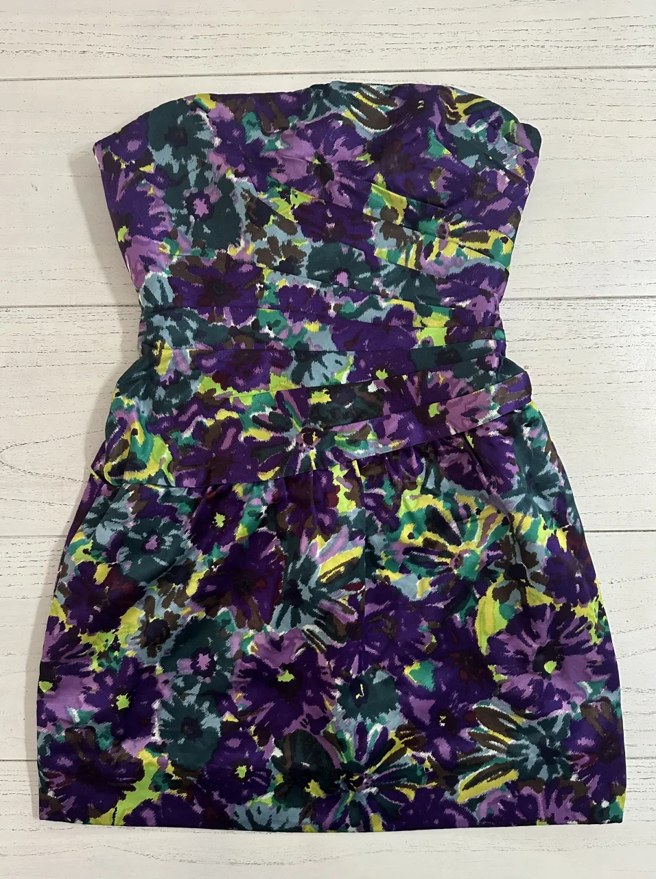 BCBGMAXAZRIA · Talle 2