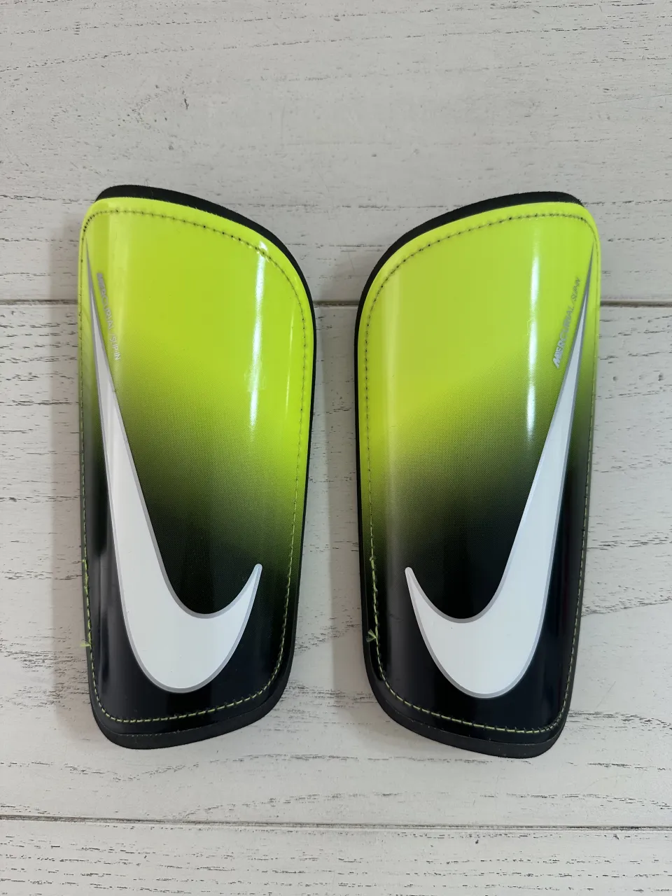 Guantes Nike