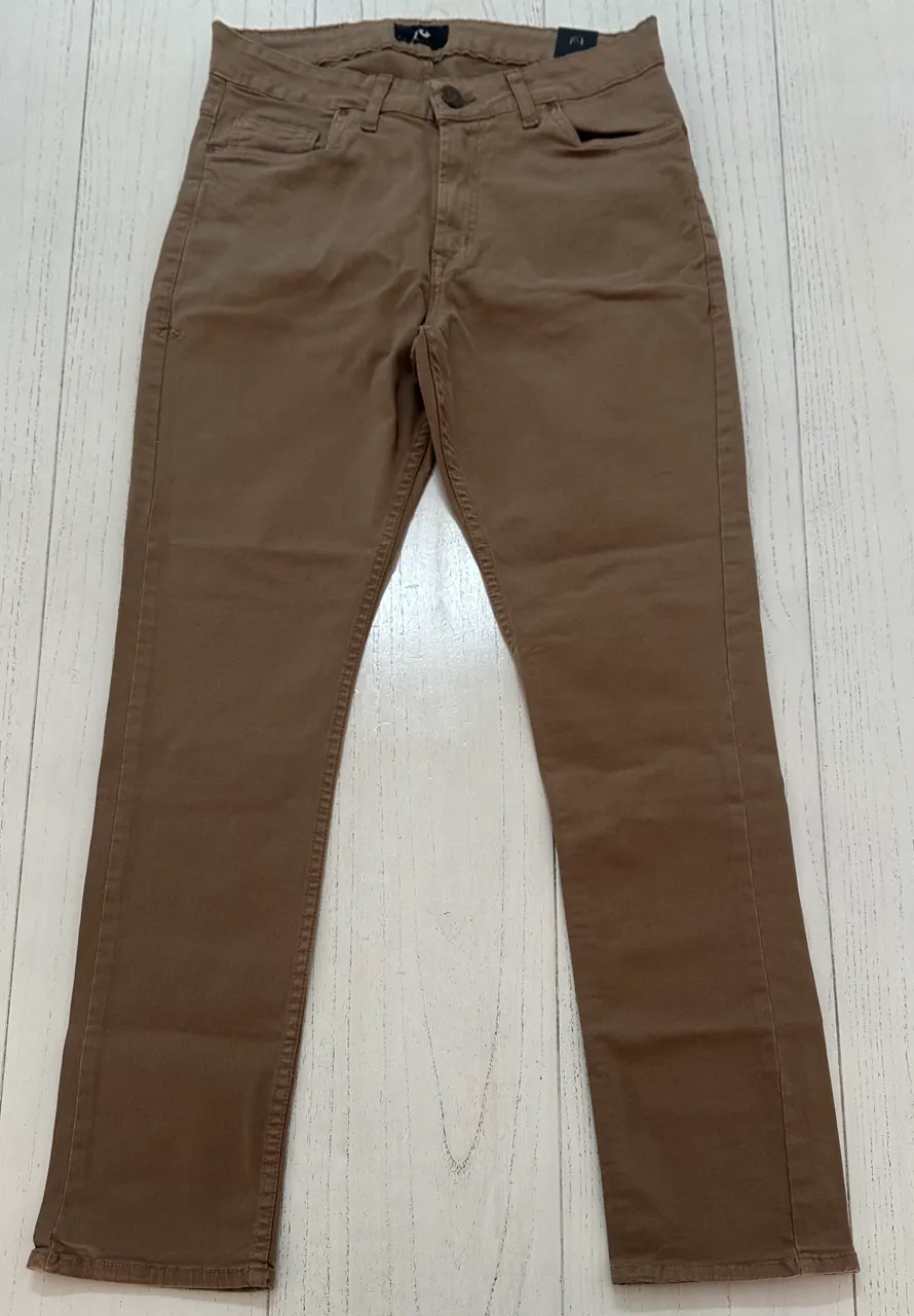 Pantalón Rusty · Talle EU 40
