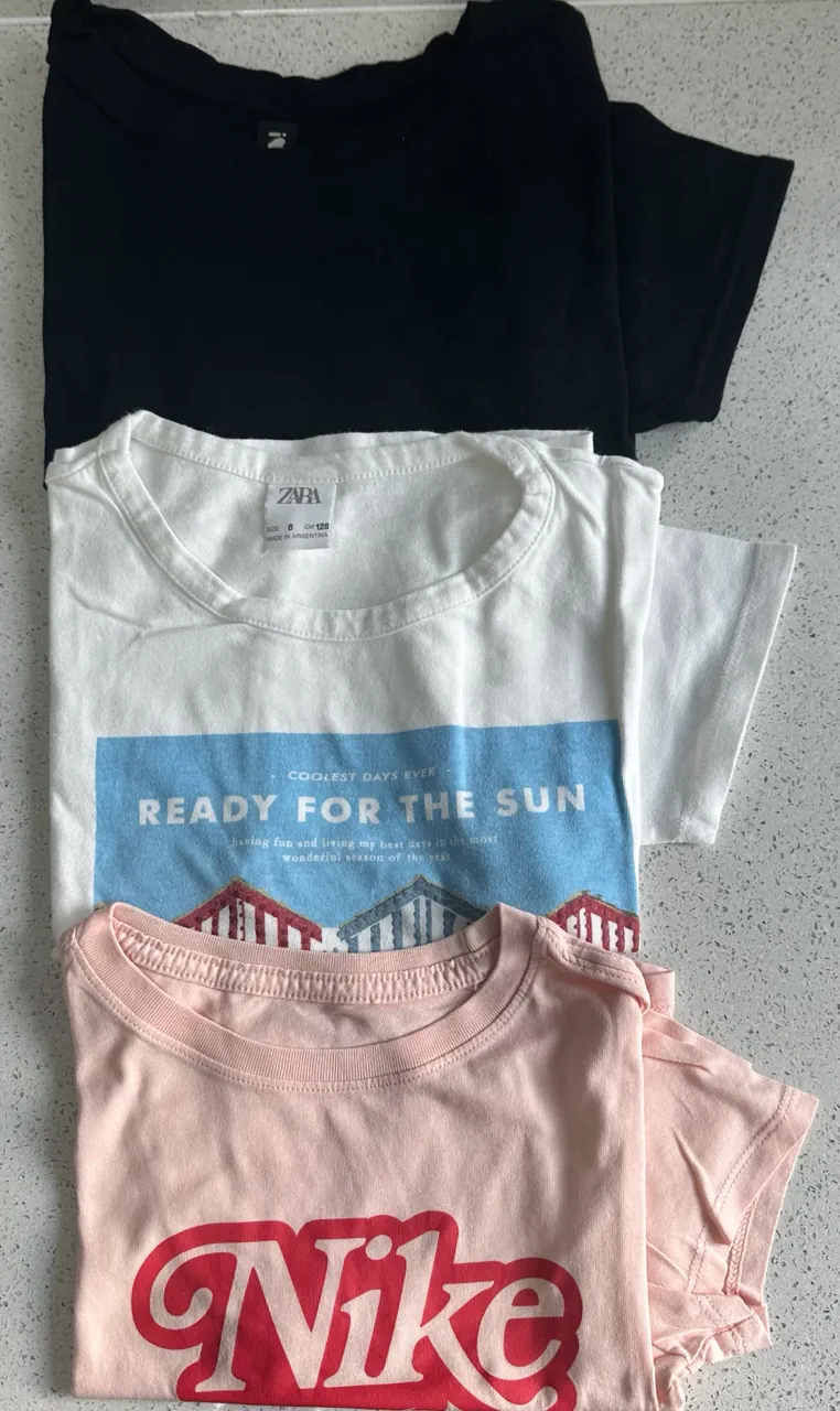 Remera Nike · Talle 8 años / 128 cm