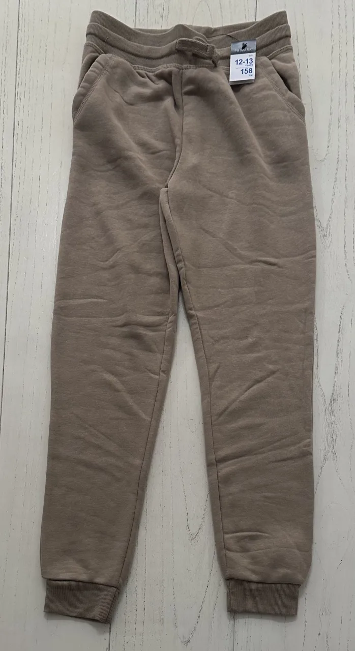 Ropa deportiva Primark · Talle 12 años / 152 cm