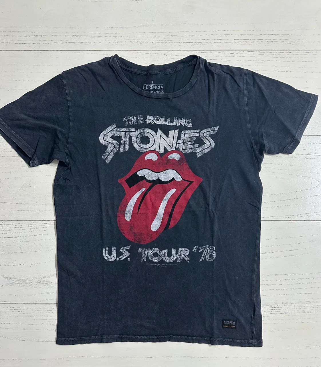 Remera Herencia Custom Garage · Talle S