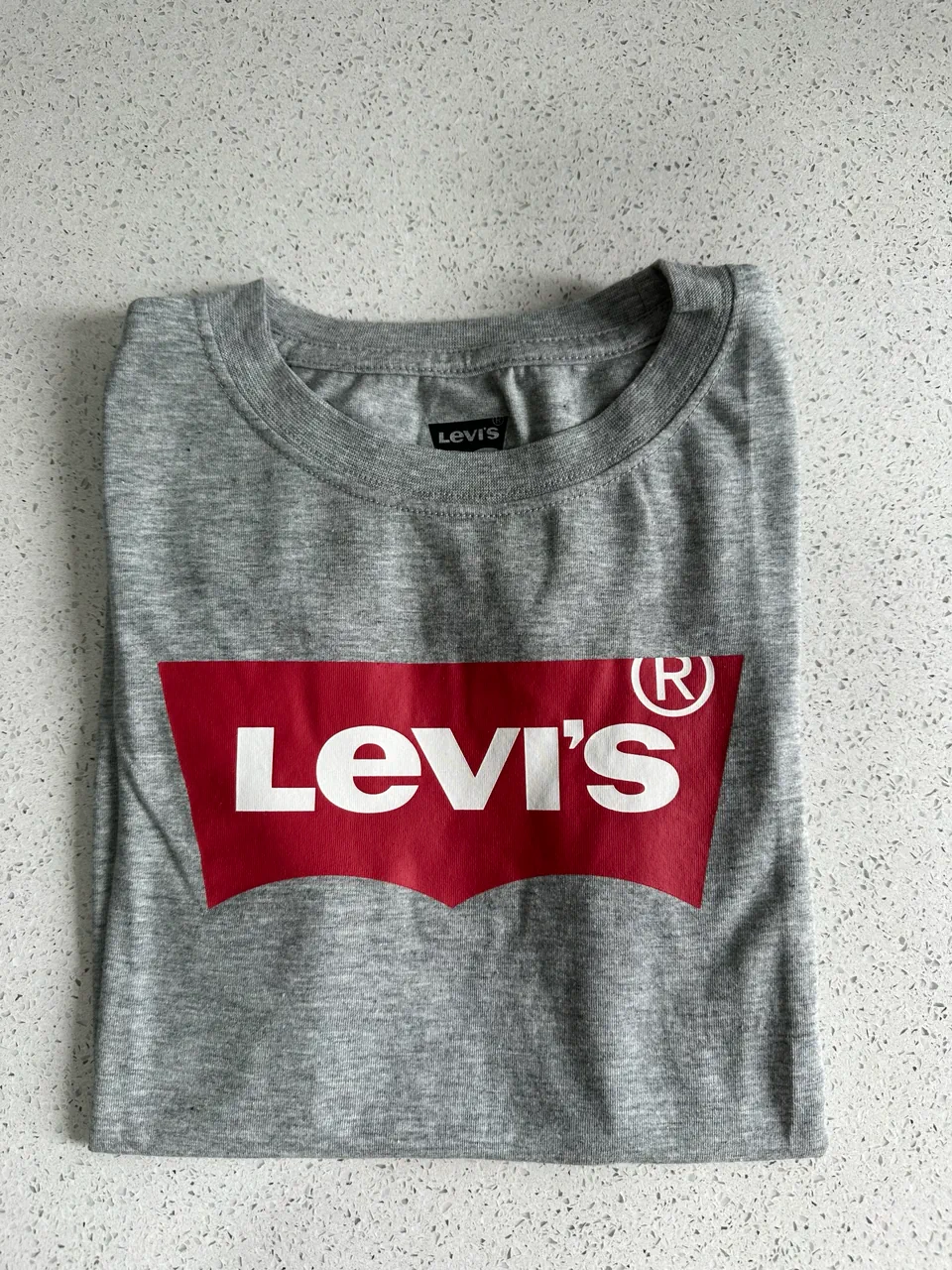 Remera Levi's - imagen 1