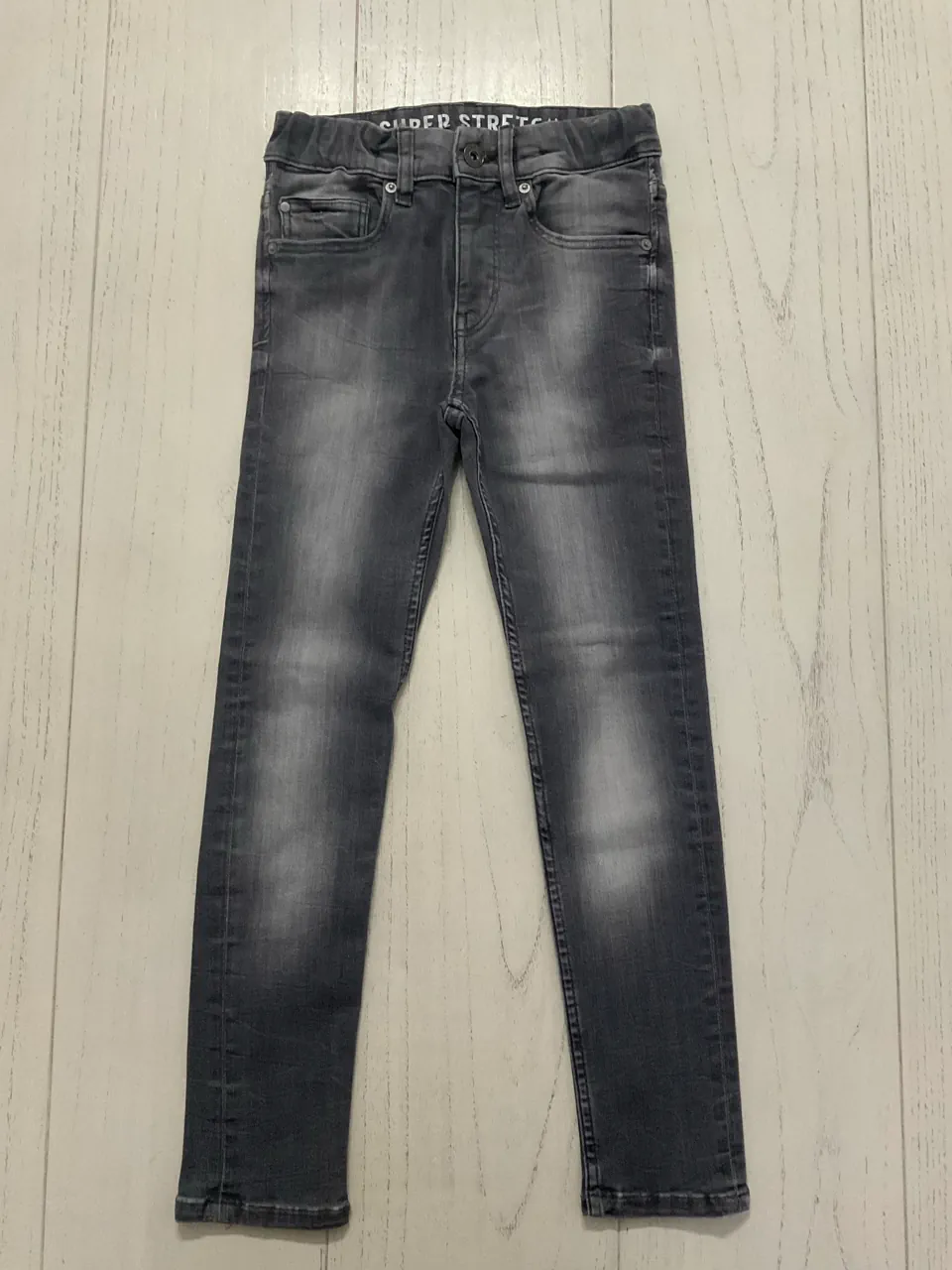 H&M · Talle 8 años / 128 cm