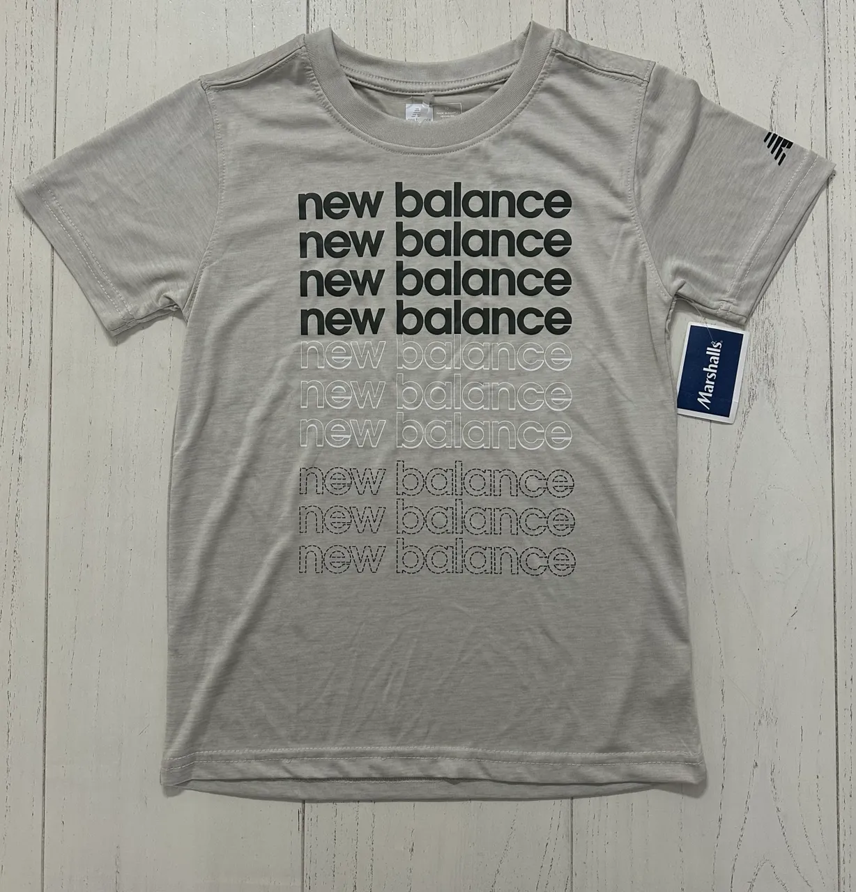 Remera New Balance · Talle 10 años / 140 cm