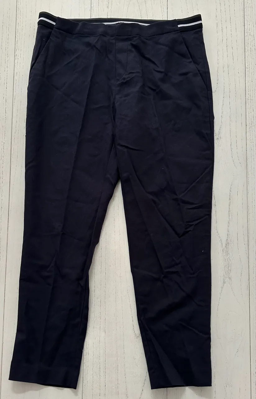 Pantalón Uniqlo - imagen 1