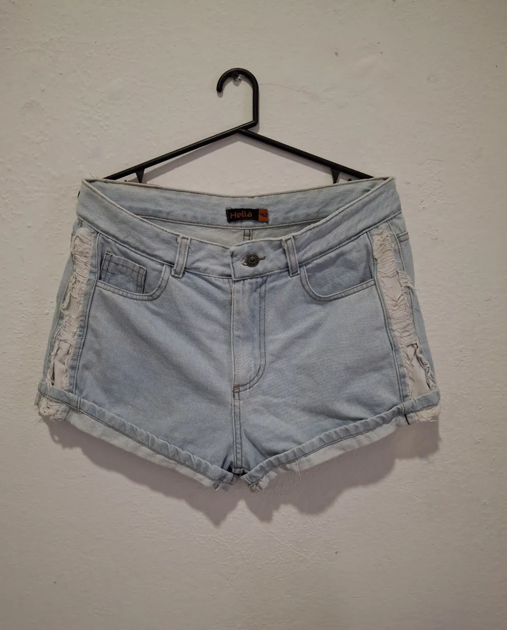 Short Hella - imagen 1
