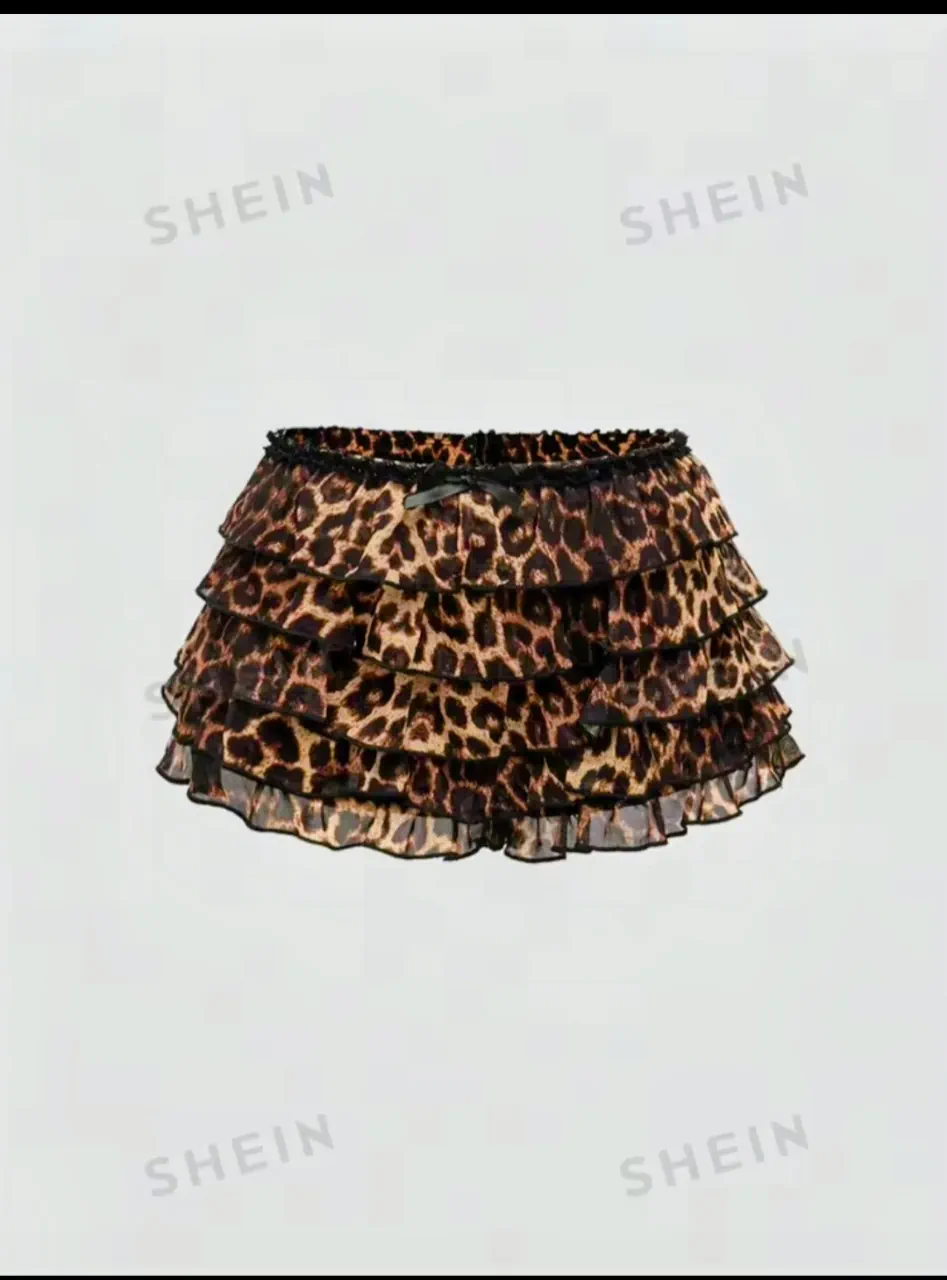 Short Romwe by shein · Talle XL