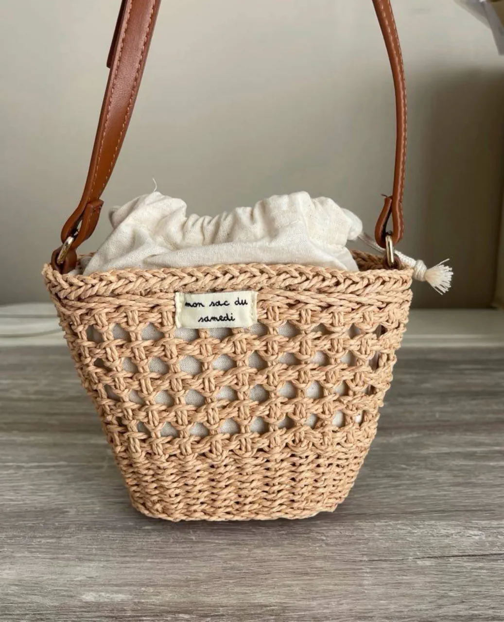 Cartera Zara