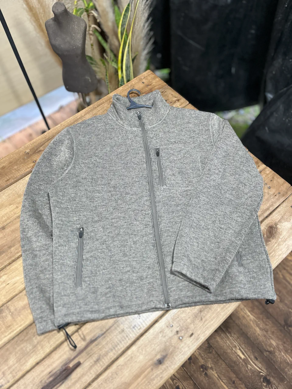 Cabelas · Talle L