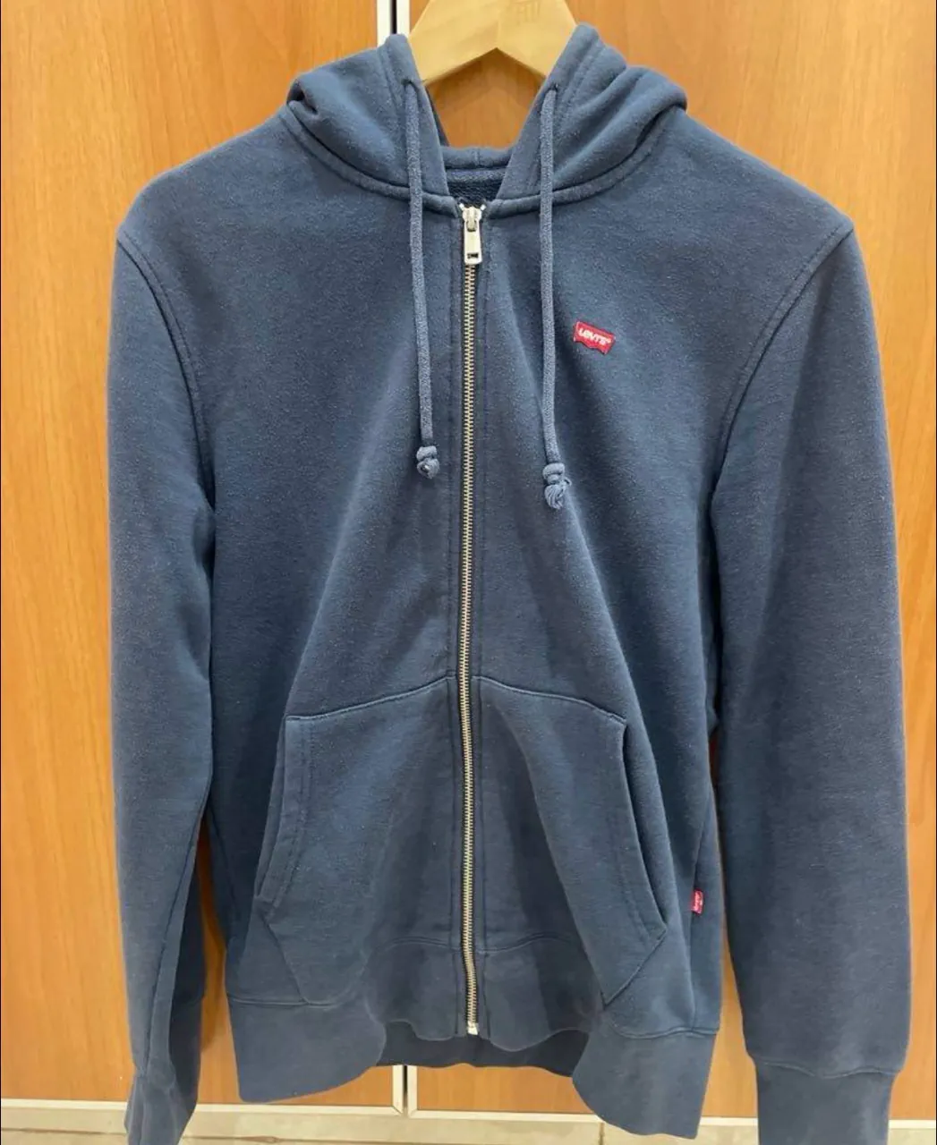 Buzo Levi's - imagen 1