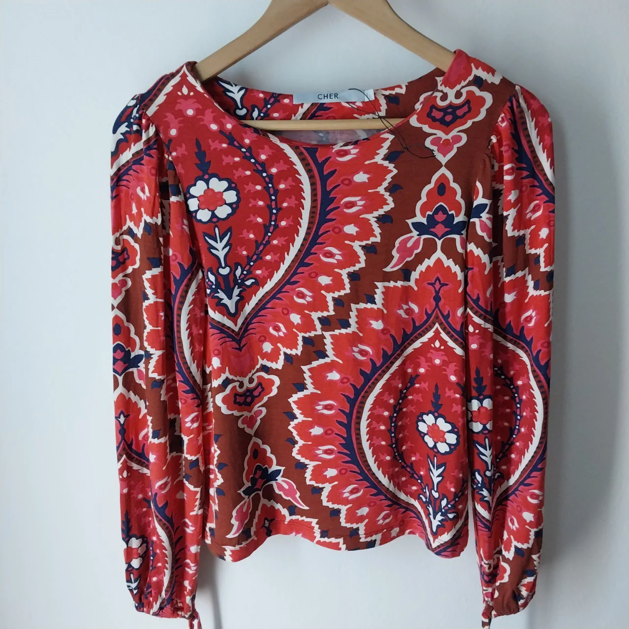 Remera CHER. · Talle S