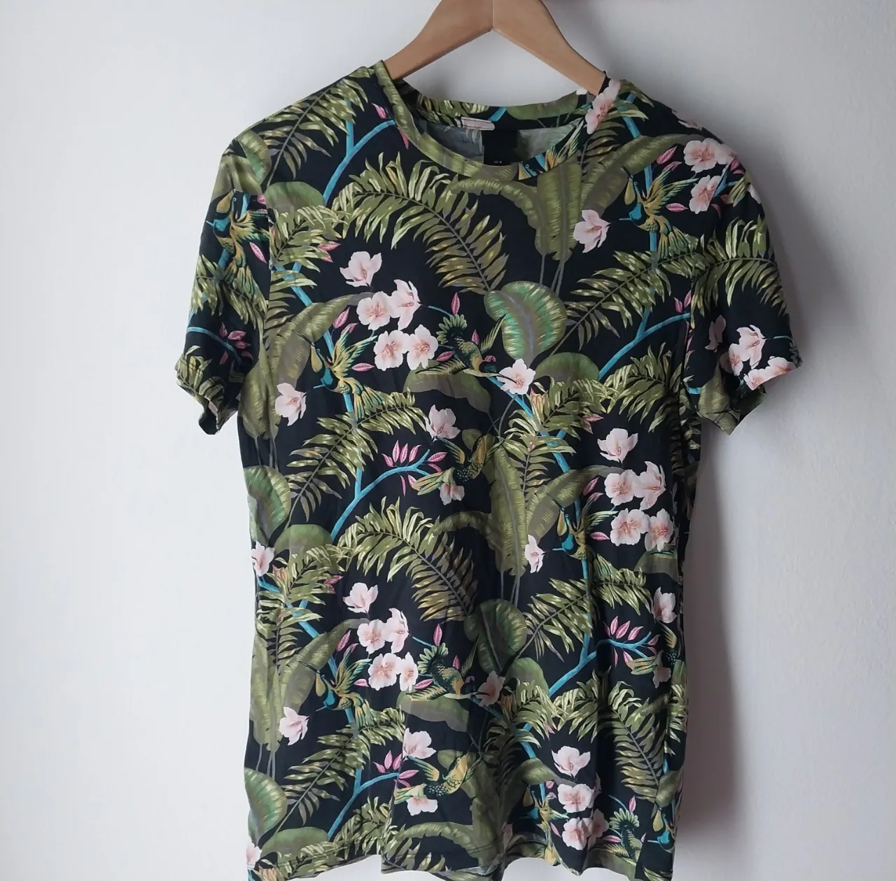 Remera H&M - imagen 1