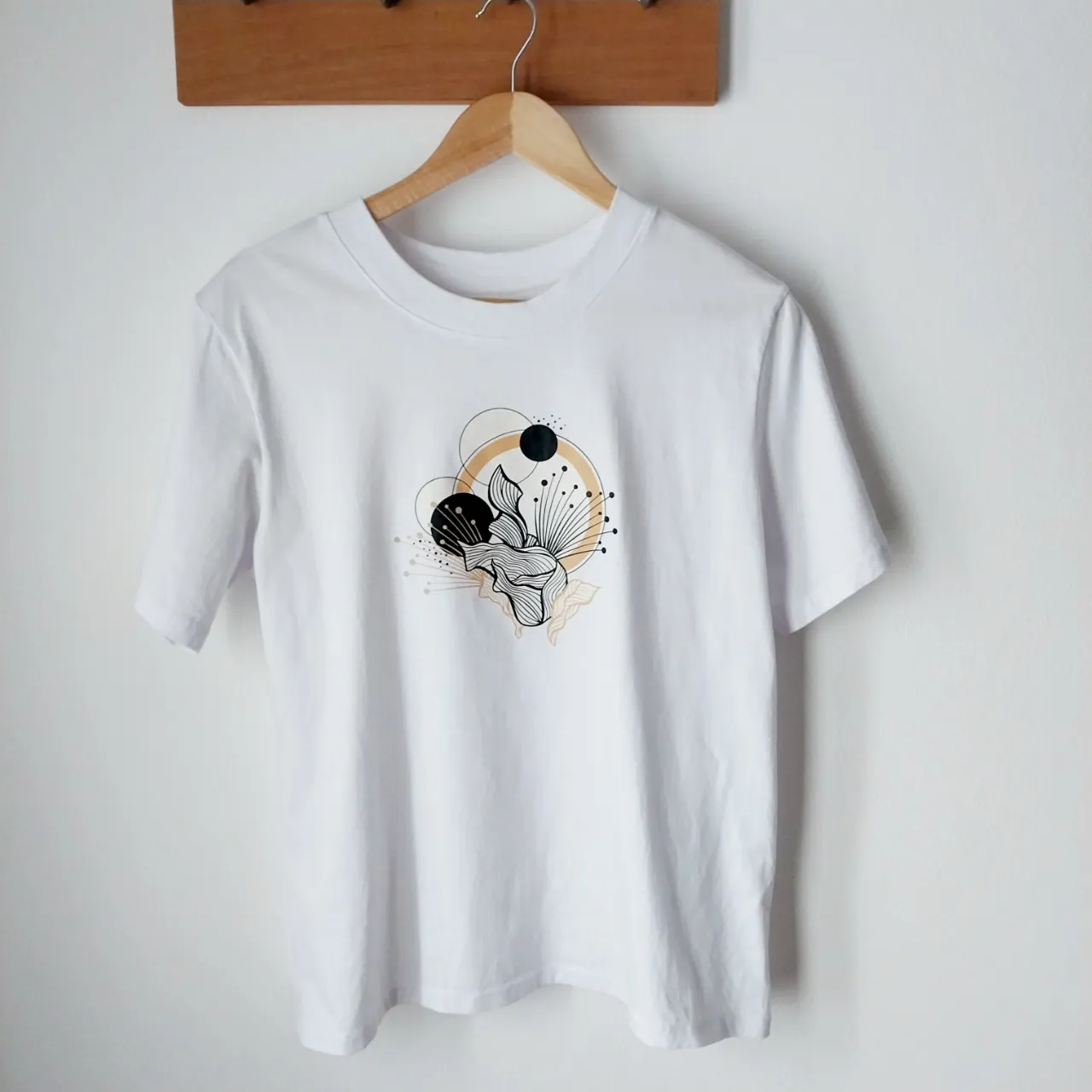 Remera Otra · Talle M