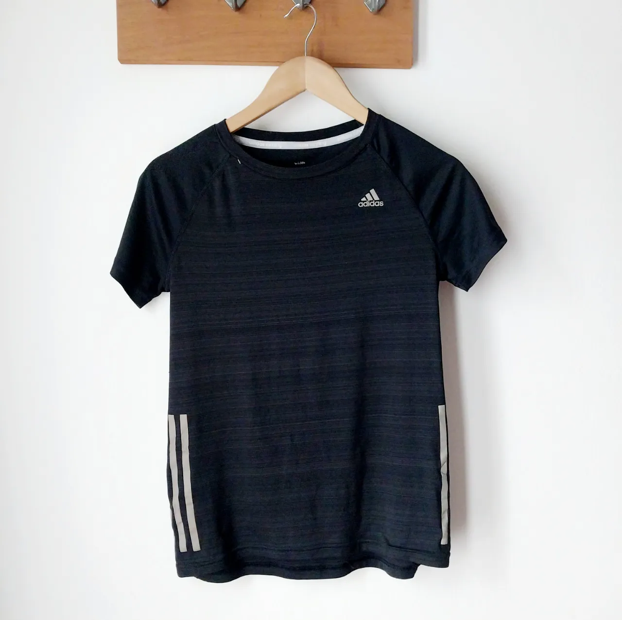 Remera adidas - imagen 1